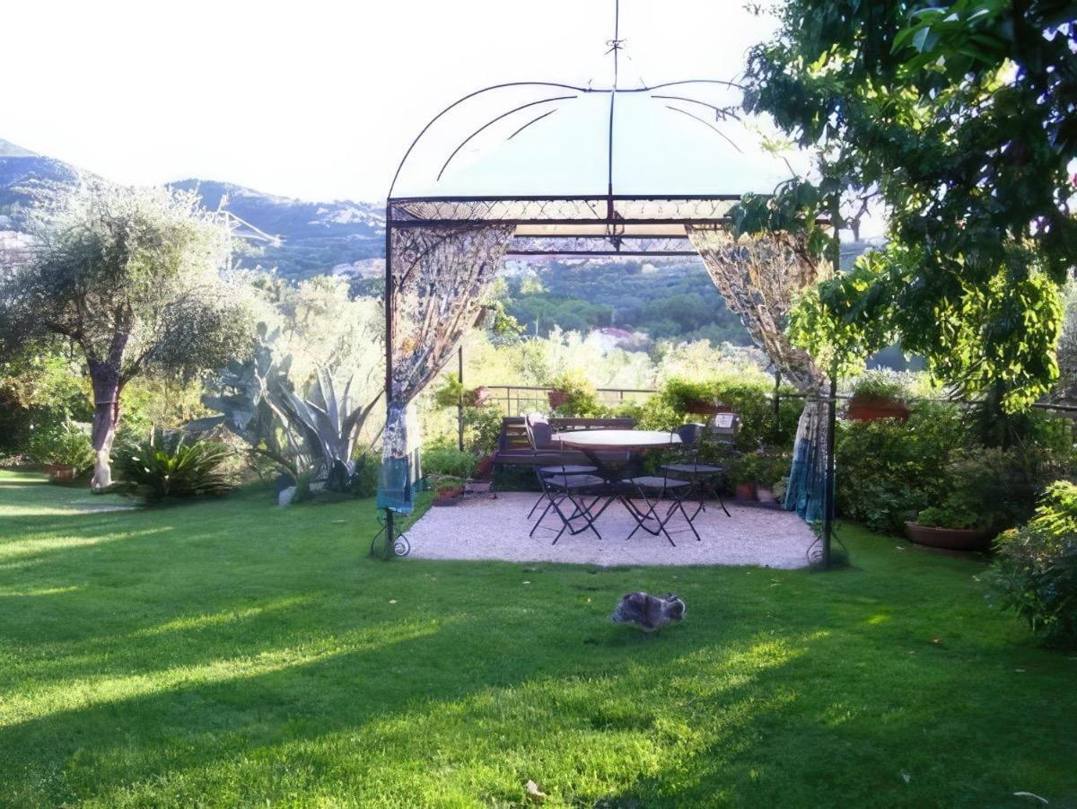 Bed and Breakfast Agrodolce Boissano Exterior foto
